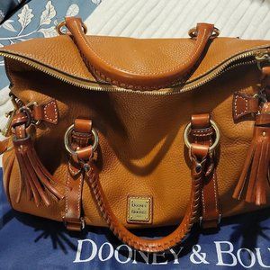 Dooney & Bourke Pebble Grain Zip Satchel